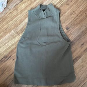 Camisole  avec un collet, dynamite, xs